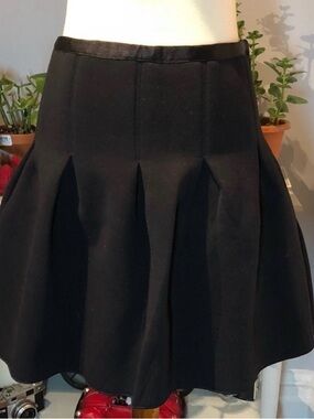 GAP Black Circle Skater Skirt